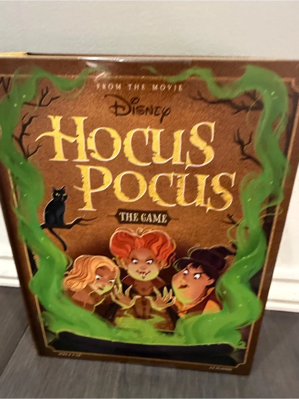 NWT Disney Hocus Pocus The Game Halloween Game for Kids